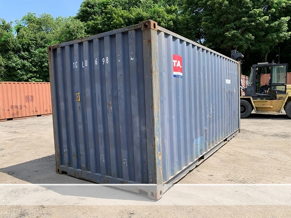 20′ x 8′ x 8.5′ Tall –Used Shipping / Storage Container-Wind and Watertight – Blue - Image 4